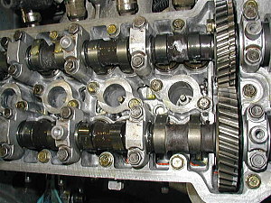 オーバーホール後再生したエンジン